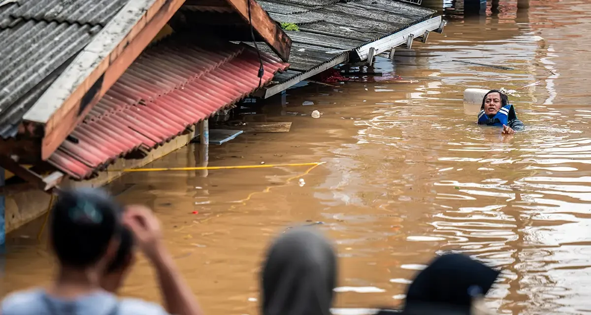 Banjir Jakarta: 114 RT Terendam, 1.349 Warga Mengungsi