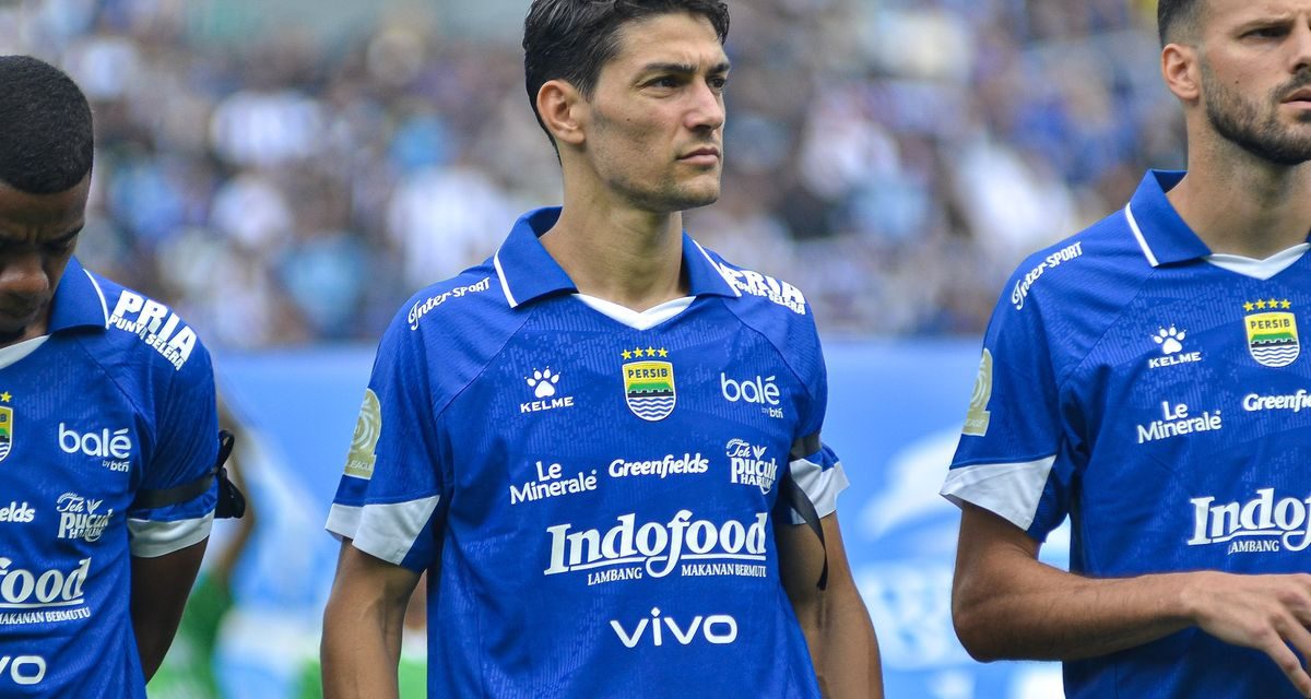 Minat Klub Lain Warnai Bursa Transfer Persib