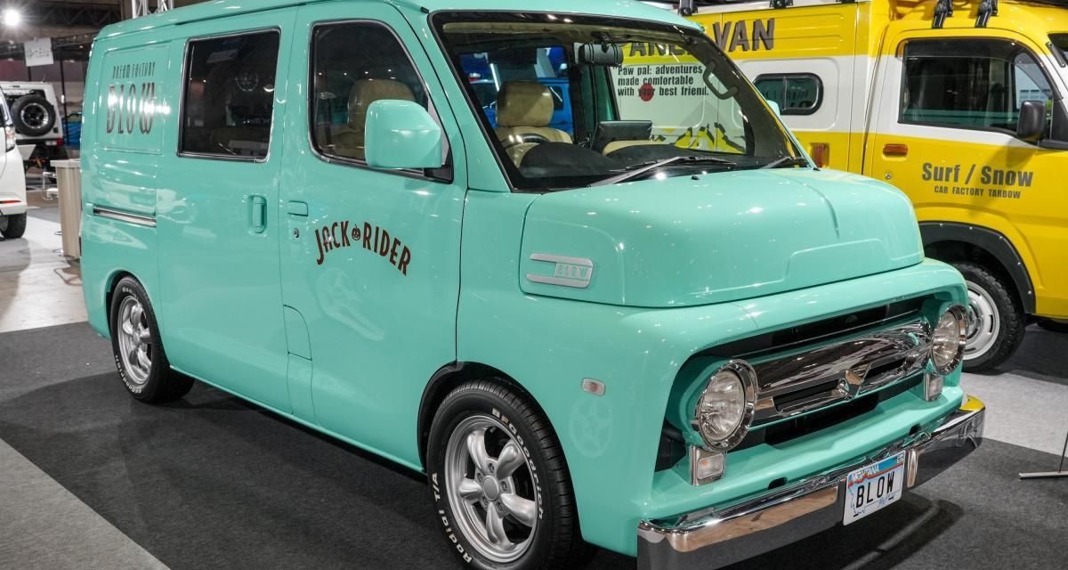 Toyota Town Ace Dimodifikasi Bergaya Klasik Amerika