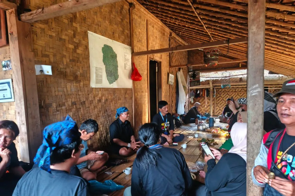 Aktivitas harian masyarakat Badui di kawasan pedalaman Banten