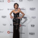 Gaun Lisa Rinna dari Rambut Asli di Oscar 2026 Jadi Sorotan