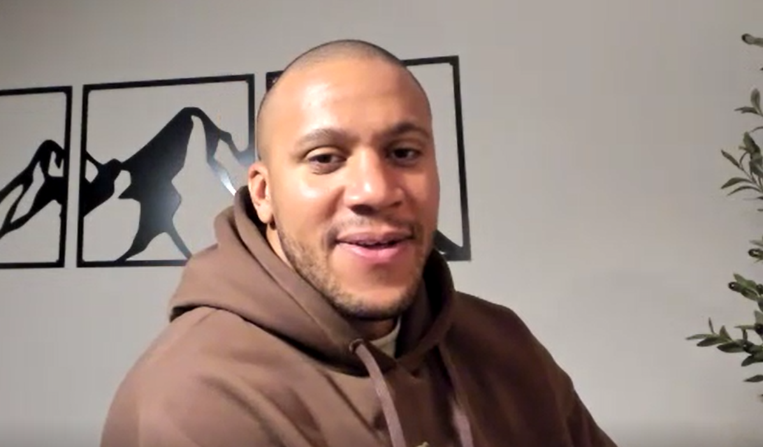 Alex Pereira Bidik Rekor UFC Latihan dengan Strickland