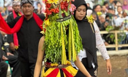 Seblang Olehsari: Tradisi Tolak Bala Banyuwangi di Awal Syawal