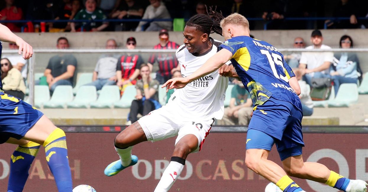 AC Milan menghadapi Hellas Verona dalam laga Verona vs Milan