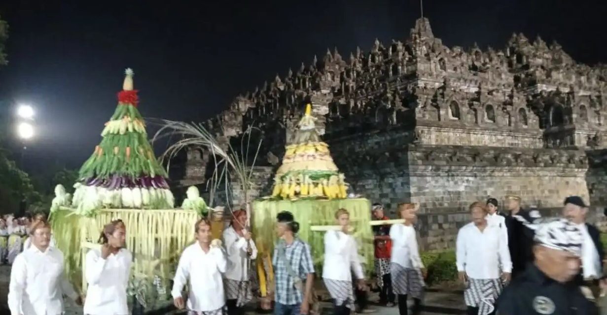 Kirab Pusaka Nusantara di Borobudur Tarik Perhatian Publik