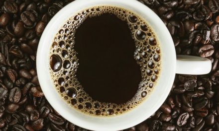 Waktu Terbaik Minum Kopi dan Manfaatnya bagi Kesehatan Tubuh