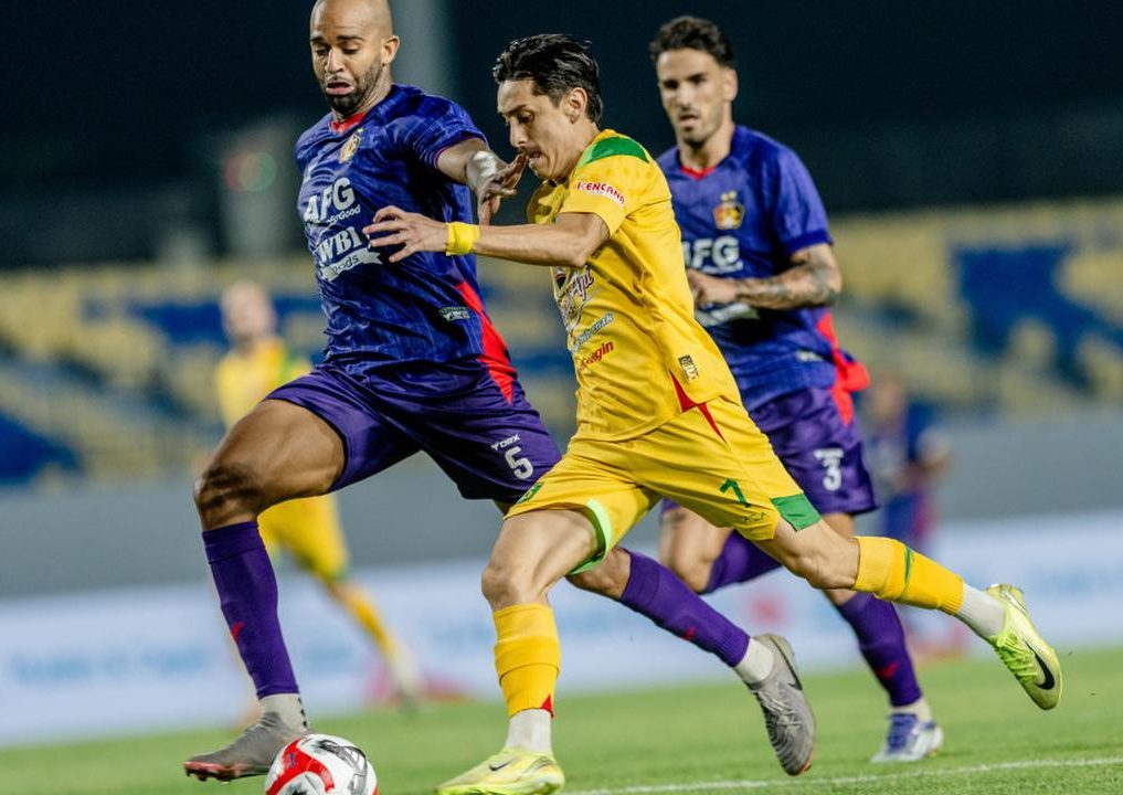 Derby Jatim antara Persebaya Surabaya melawan Persik Kediri