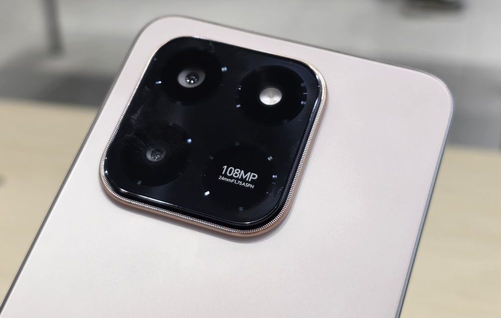 Saya Unboxing Honor X7d Rp 4,5 Juta, Isinya Lengkap Banget