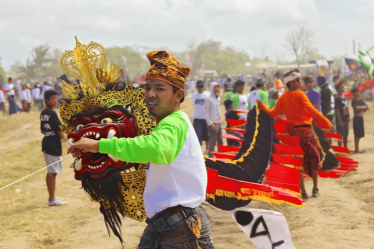 Layang Bali