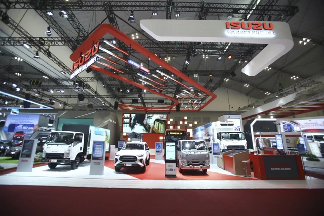Lima kendaraan andalan Isuzu yang akan dipamerkan pada GIIAS 2026 untuk mendukung kebutuhan bisnis dan layanan publik.