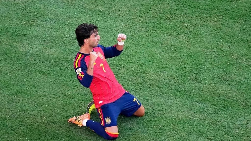 Ferran Torres merayakan gol kemenangan Spanyol pada final Piala Dunia 2026 melawan Argentina.